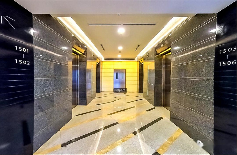 创兴金融中心电梯厅